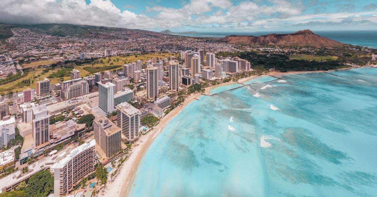 Breathtaking aerial view of Waikiki Beach and Honolulu with Diamond Head